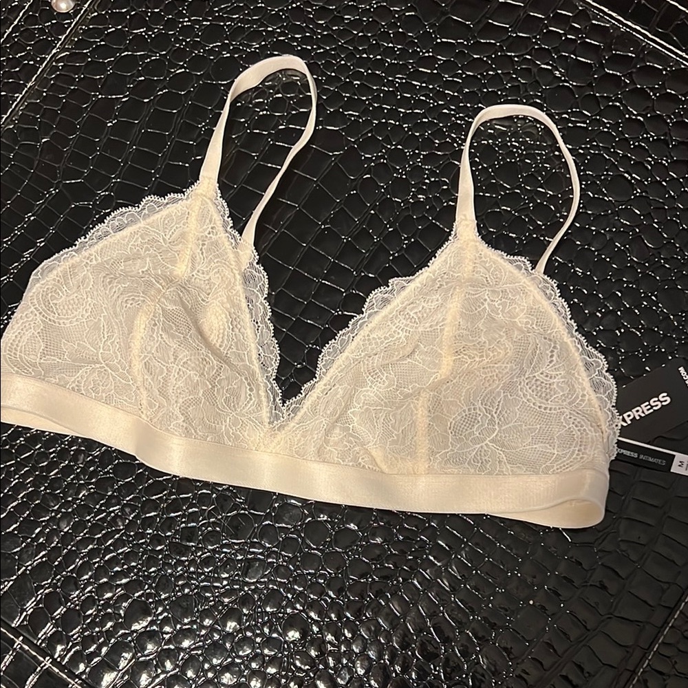 Express Cream Lace Bralette